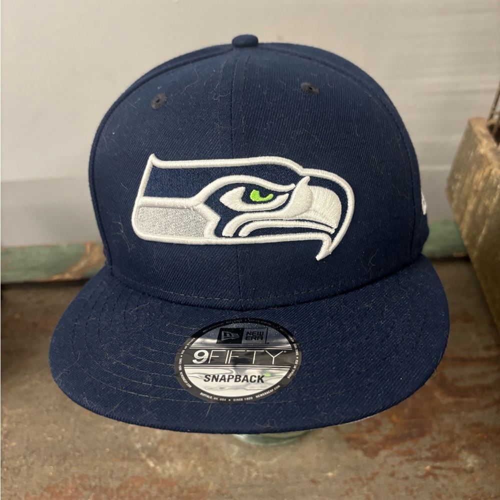 New Era Navy Seattle Seahawks 9FIFTY Snapback Hat
